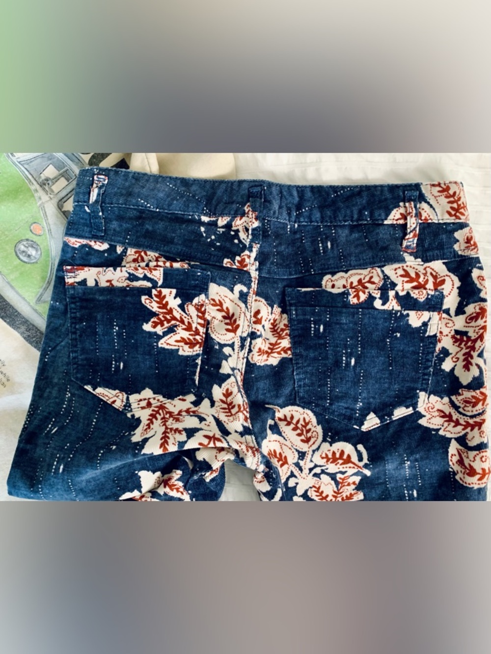 Free People Floral Corduroy Trousers Pantalons velours côtelé imprimé 70s 30x31 - Picture 5 of 6